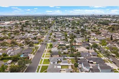 834 N Grand Street, Orange, CA 92867 - Photo 27