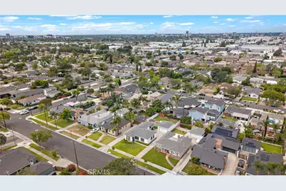 834 N Grand Street, Orange, CA 92867 - Photo 29