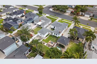 834 N Grand Street, Orange, CA 92867 - Photo 23