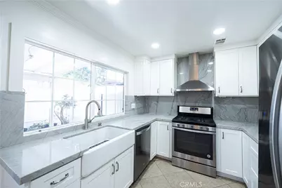 22925 Leo, Lake Forest, CA 92630 - Photo 9