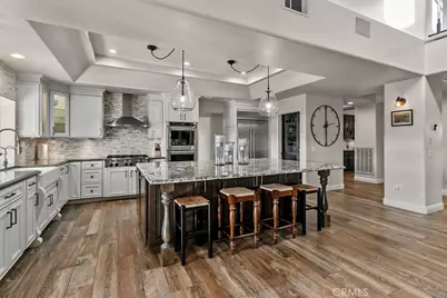 40075 Avenida La Cresta, Murrieta, CA 92562 - Photo 17