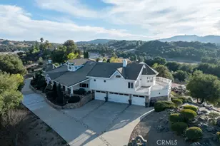 40075 Avenida La Cresta, Murrieta, CA 92562 - Photo 7