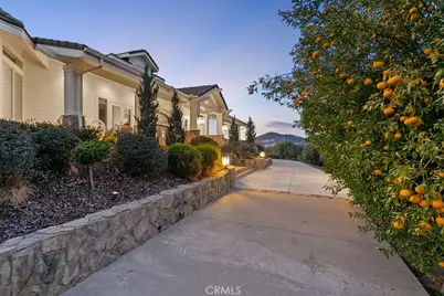 40075 Avenida La Cresta, Murrieta, CA 92562 - Photo 63