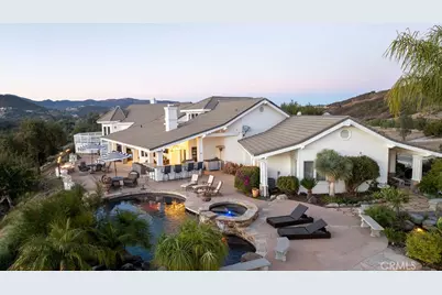 40075 Avenida La Cresta, Murrieta, CA 92562 - Photo 71