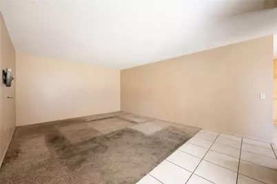 1589 Camelot, Corona, CA 92882 - Photo 7