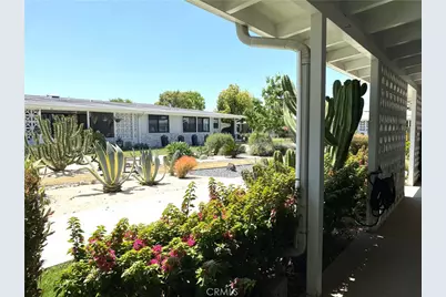 1681 Monterey Rd., M2-15D, Seal Beach, CA 90740 - Photo 3