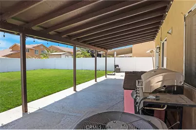 12801 Brookdale Street, Victorville, CA 92392 - Photo 5