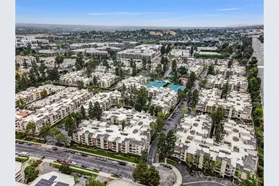 5500 Owensmouth Ave #122, Woodland Hills, CA 91367 - Photo 15