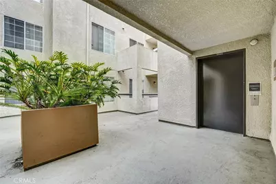 5500 Owensmouth Ave #122, Woodland Hills, CA 91367 - Photo 3