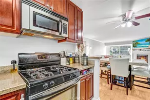 5500 Owensmouth Ave, Woodland Hills, CA 91367 - Photo 17