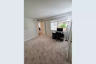 5500 Owensmouth Ave #122, Woodland Hills, CA 91367 - Photo 25