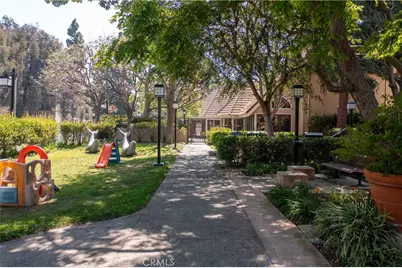 2595 Plaza Del Amo #424, Torrance, CA 90503 - Photo 3