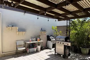 8952 Barcelona, Westminster, CA 92683 - Photo 17