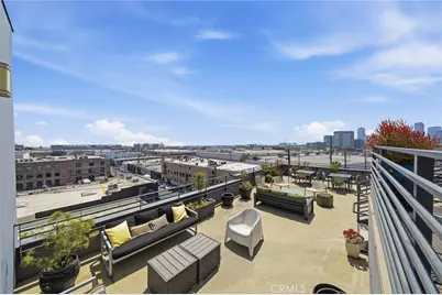 825 E 4th St #101, Los Angeles, CA 90013 - Photo 19