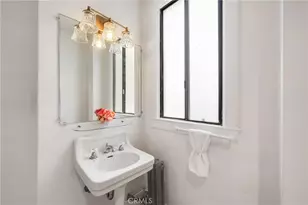 315 W 3rd, Long Beach, CA 90802 - Photo 27