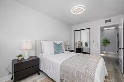 215 Knoxville Avenue, Huntington Beach, CA 92648 - Photo 43