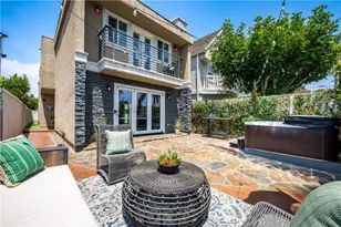 215 Knoxville Ave, Huntington Beach, CA 92648 - Photo 9