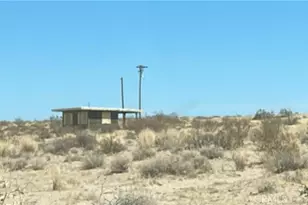 4950 Godwin Rd, 29 Palms MCB, CA 92277 - Photo 1