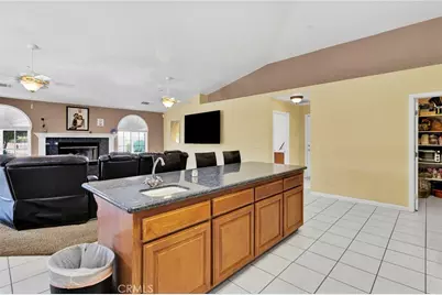 5295 Snow Line Drive, Phelan, CA 92371 - Photo 13