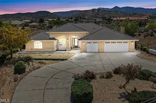 5295 Snow Line Dr, Phelan, CA 92371 - Photo 1
