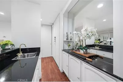 4477 Wilshire, Los Angeles, CA 90010 - Photo 21
