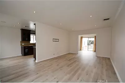 12301 Rives Avenue, Downey, CA 90242 - Photo 5