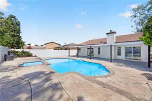 17305 Redmaple St, Fontana, CA 92337 - Photo 43