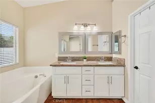 17305 Redmaple St, Fontana, CA 92337 - Photo 23