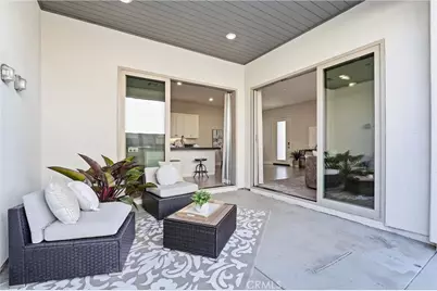 182 Scale, Irvine, CA 92618 - Photo 23
