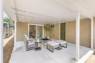 2422 W Pomona St, Santa Ana, CA 92704 - Photo 41