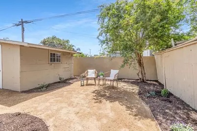 2422 W Pomona Street, Santa Ana, CA 92704 - Photo 43