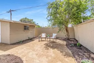 2422 W Pomona St, Santa Ana, CA 92704 - Photo 43