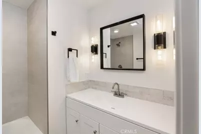 2422 W Pomona Street, Santa Ana, CA 92704 - Photo 31