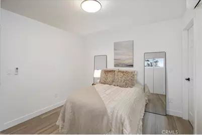 2422 W Pomona Street, Santa Ana, CA 92704 - Photo 29