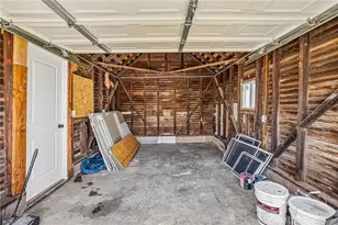 924 Frigate Ave, Wilmington, CA 90744 - Photo 19