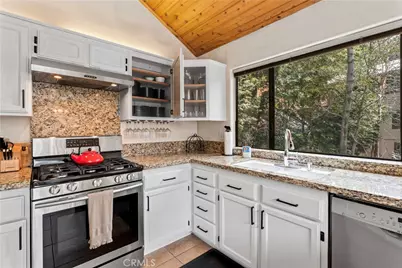 791 Virginia Court, Lake Arrowhead, CA 92352 - Photo 11
