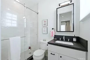 55 59th Pl, Long Beach, CA 90803 - Photo 17