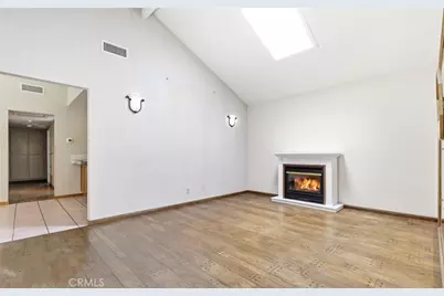 8332 Padrino, Huntington Beach, CA 92646 - Photo 5