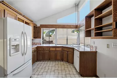 19831 Flagstone, Huntington Beach, CA 92646 - Photo 9