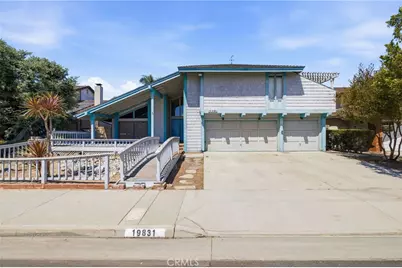 19831 Flagstone, Huntington Beach, CA 92646 - Photo 1
