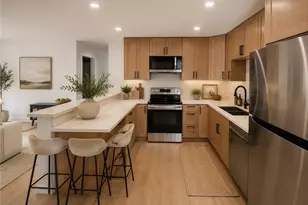 2223 Clyde Ave, Los Angeles, CA 90016 - Photo 17