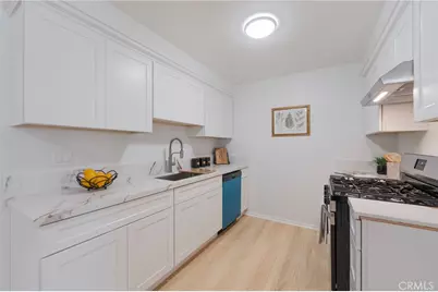 16220 McKinley, Carson, CA 90746 - Photo 9