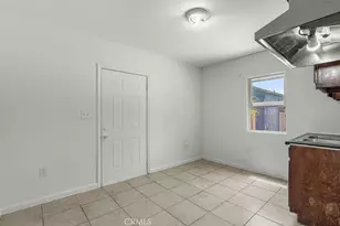2438 E 114th, Los Angeles, CA 90059 - Photo 27