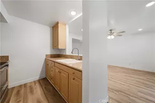 181 Streamwood, Irvine, CA 92620 - Photo 7
