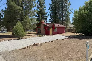 936 Pinon Ln, Big Bear City, CA 92314 - Photo 1