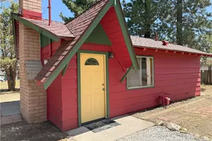 936 Pinon Ln, Big Bear City, CA 92314 - Photo 3