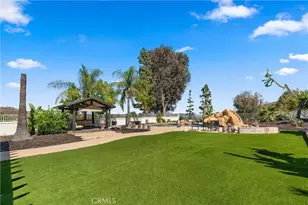 29200 Sandpiper Dr, Lake Elsinore, CA 92530 - Photo 13