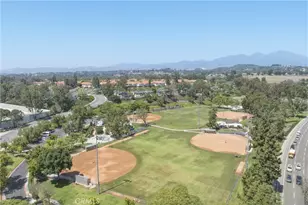 26541 Valpariso, Mission Viejo, CA 92691 - Photo 73