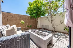 10909 Cielo Ct, Cypress, CA 90720 - Photo 41