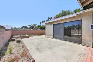 140 Coastline, Seal Beach, CA 90740 - Photo 33